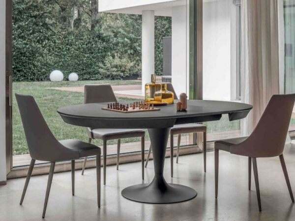 Sun dining table